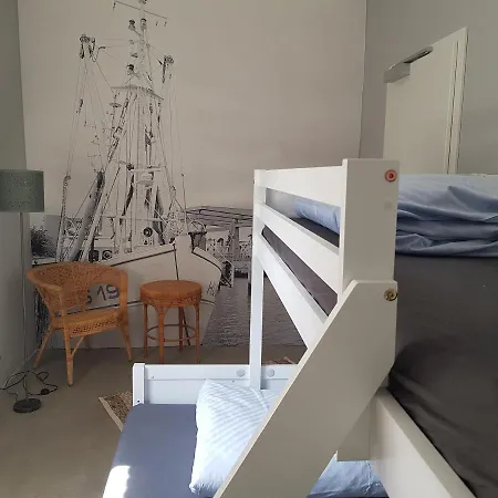Hostel Sleeptide